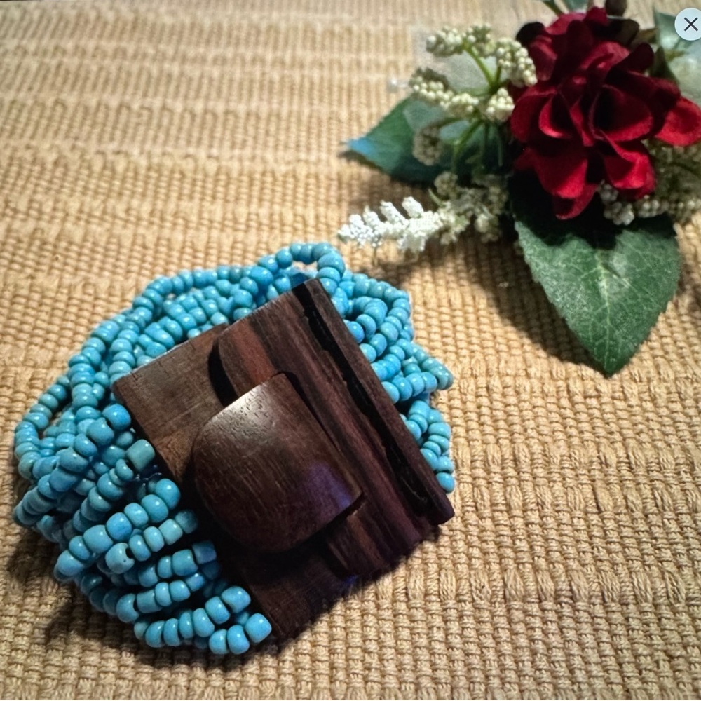 Turquoise Beaded Bracelet with Wooden Accent